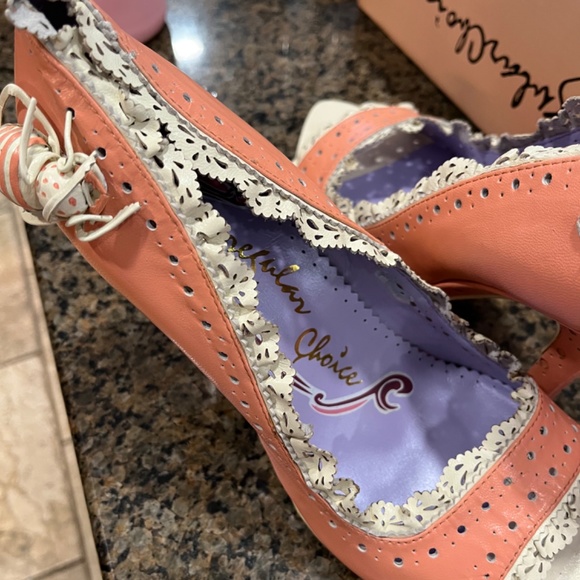 Irregular Choice Peach Riff Raff Spider Shoes - Picture 4 of 4
